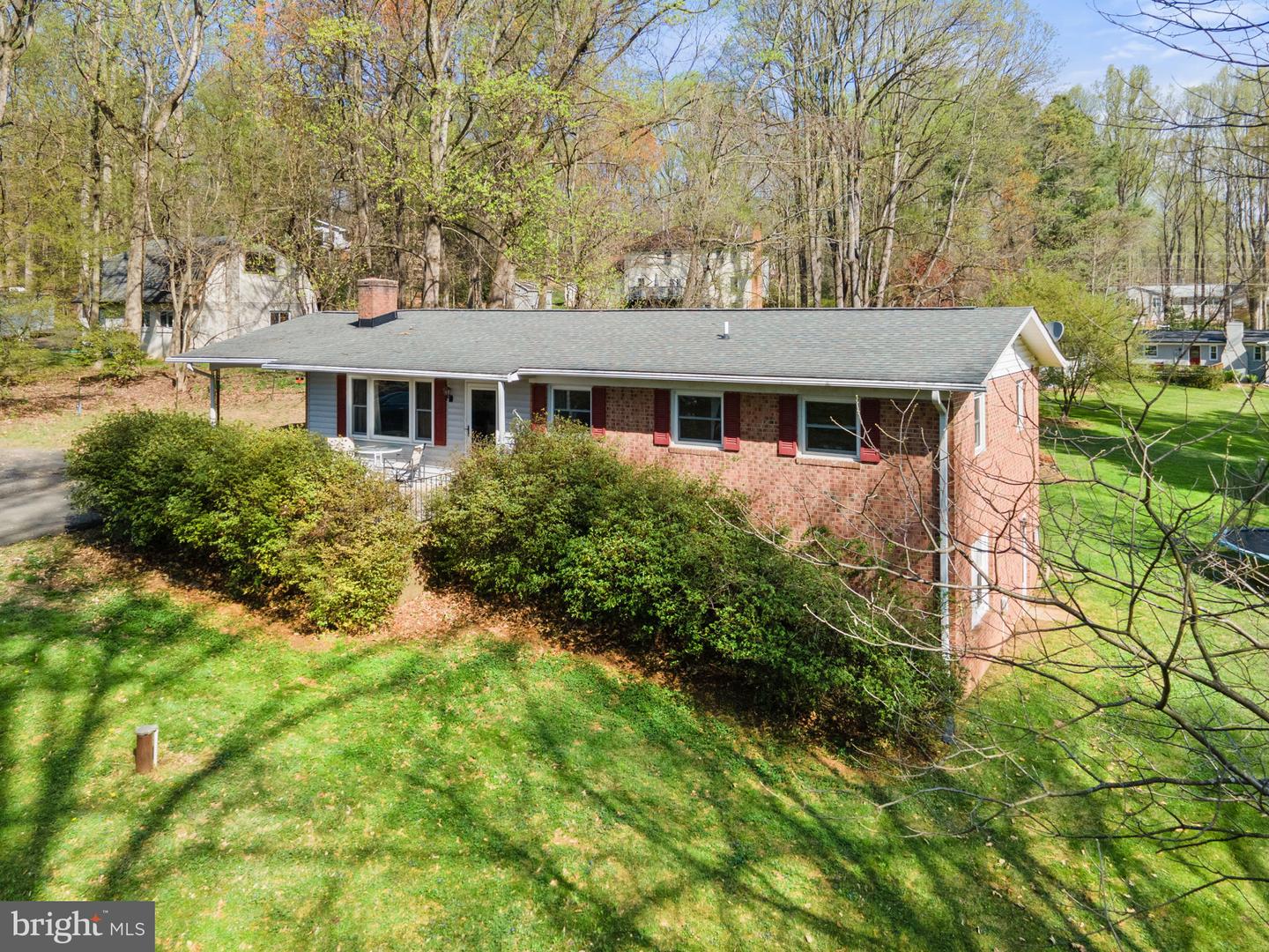 6000 Dumfries Road, Warrenton