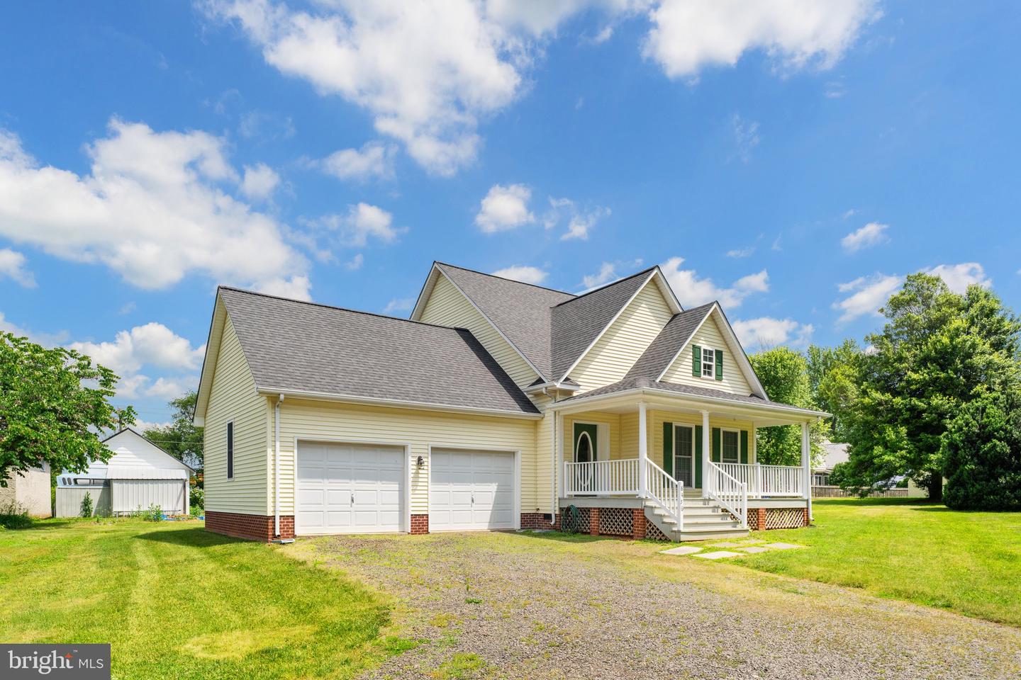 8456 Emerald Lane, Marshall