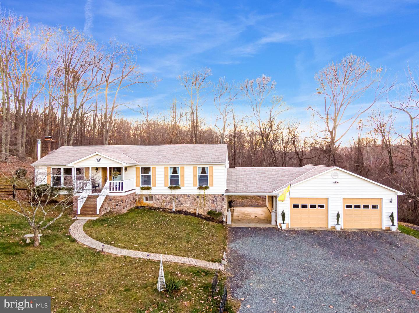 6490 Fargo Lane, Warrenton