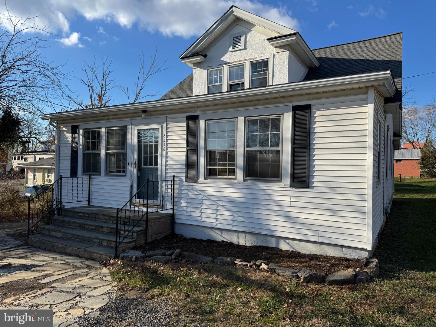 8556 Anderson Avenue, Marshall