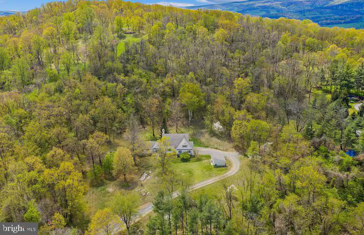 9050 Hogan Lane, Upperville