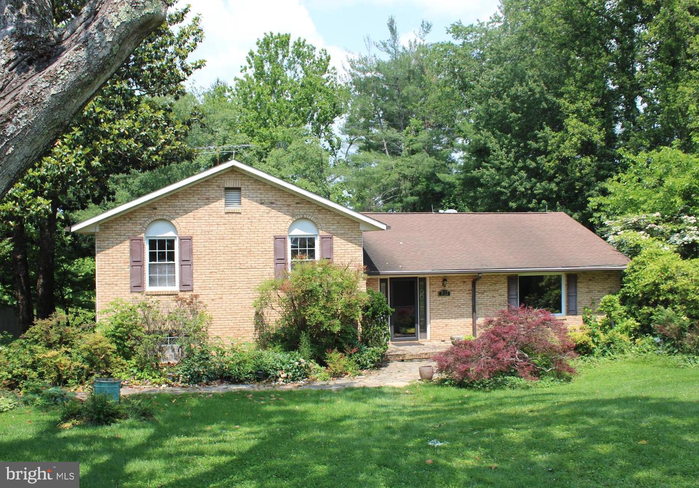 7022 Stafford Street, Warrenton