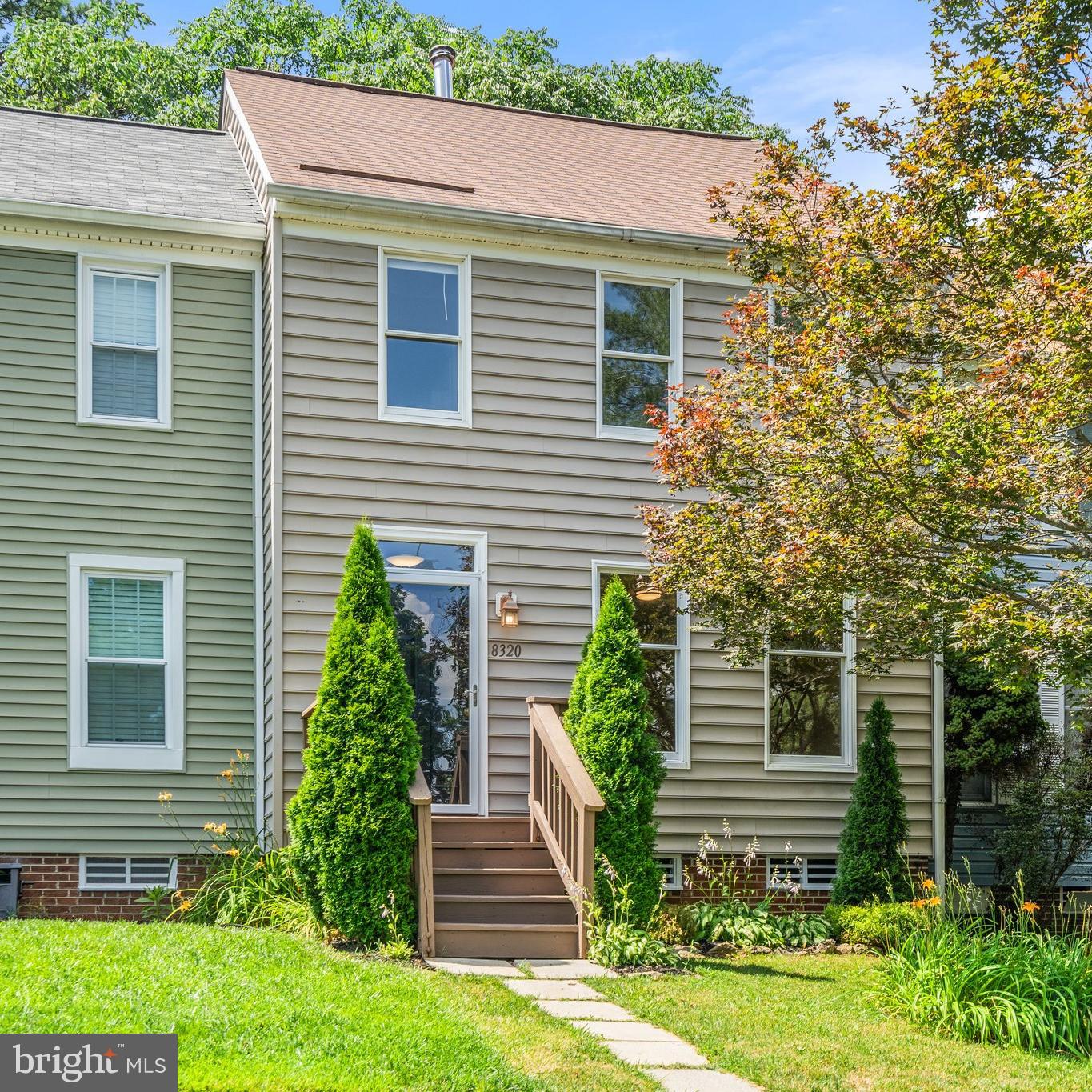 8320 Mauzy Square, Marshall