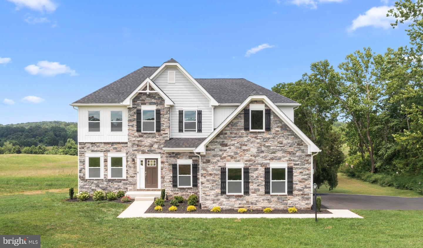 9000 Lee Highway, Warrenton