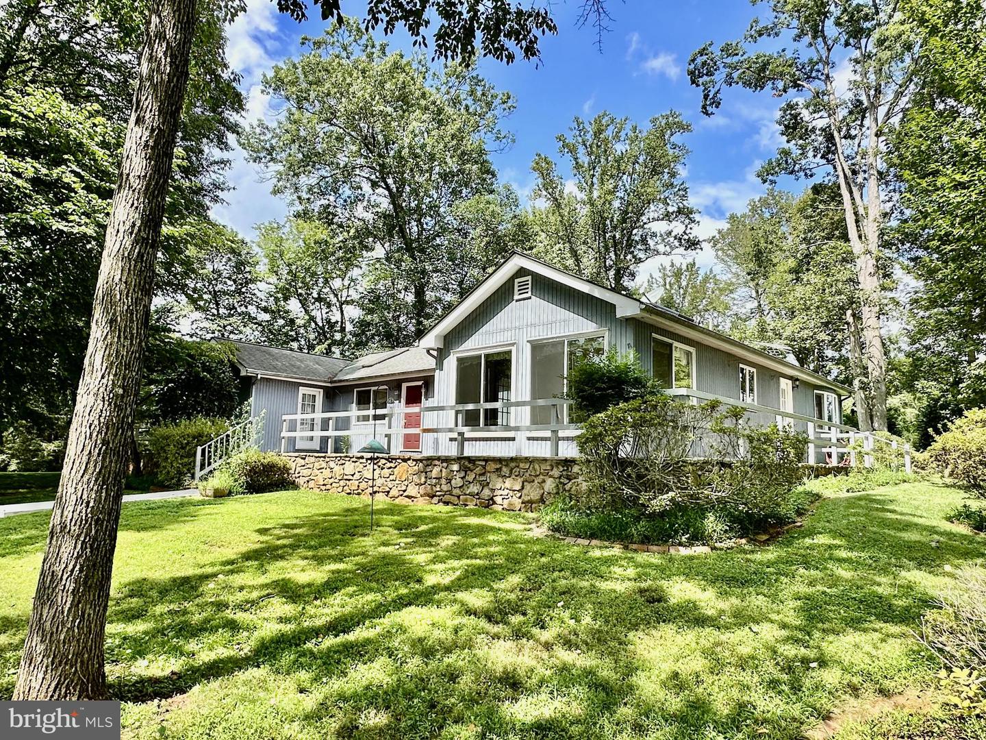 7038 Beaconsfield Lane, Warrenton