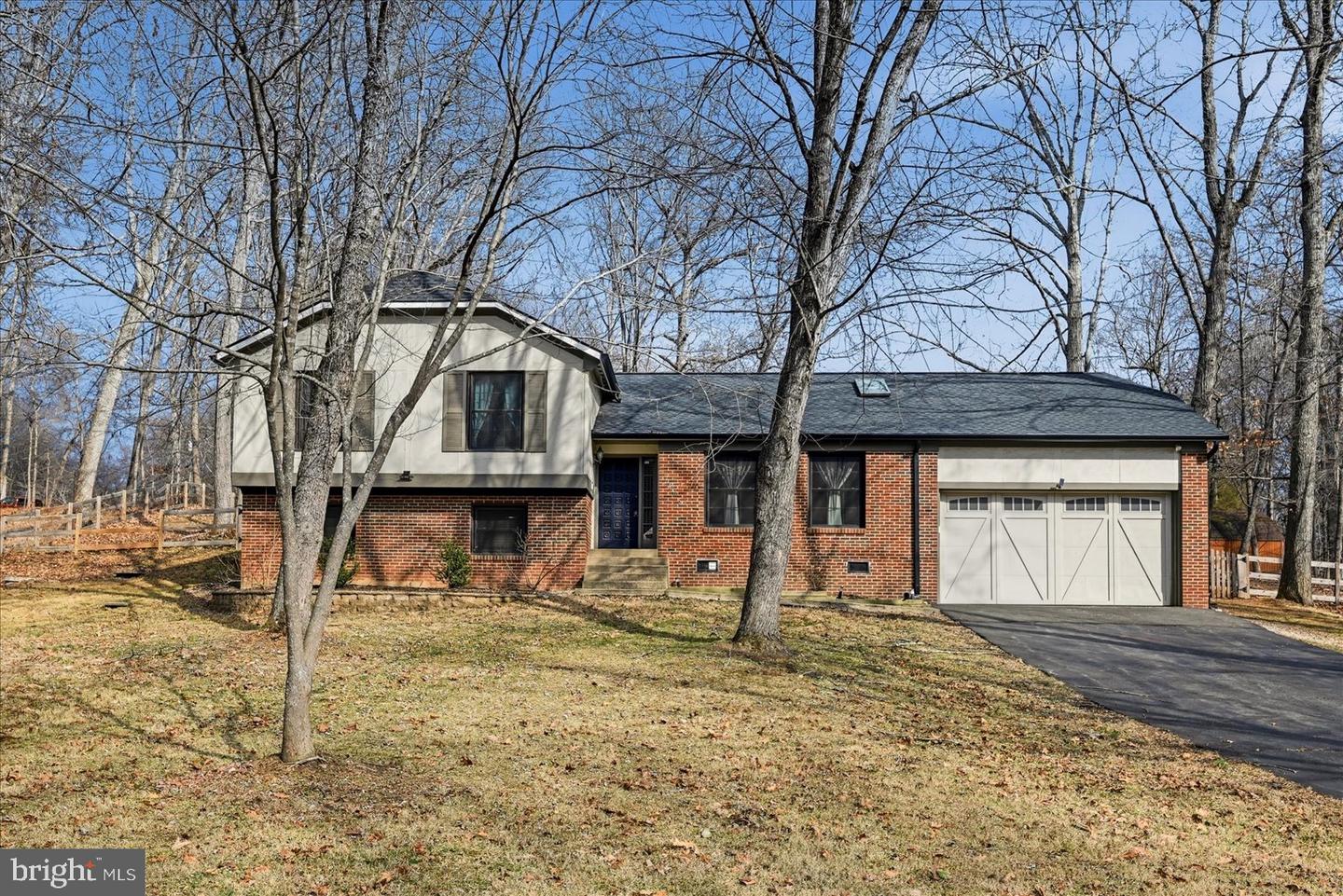 7405 Auburn Mill Road, Warrenton