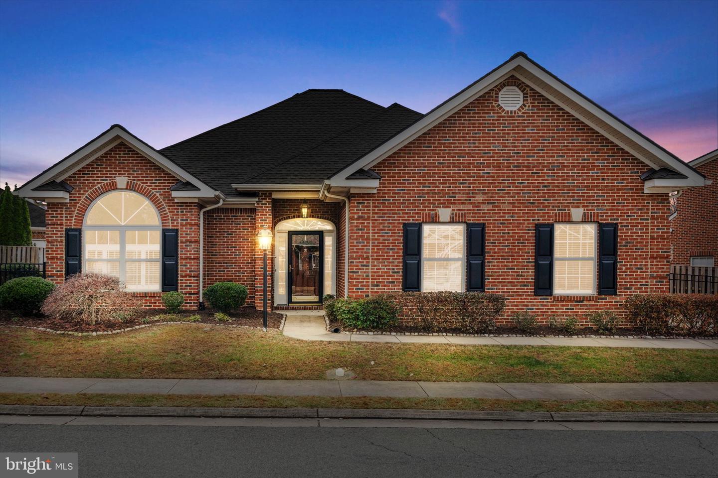 238 Carriage Chase Circle, Warrenton