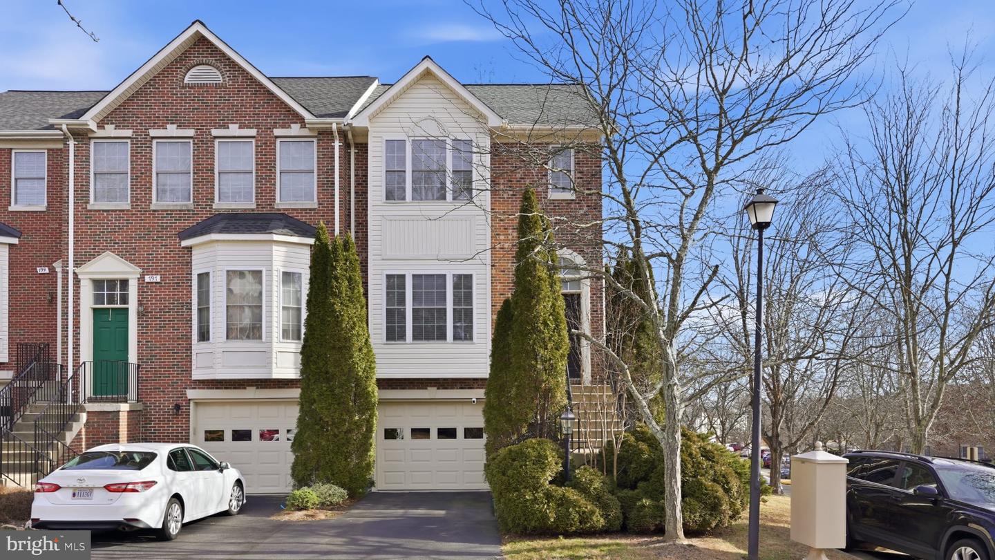 795 Col Edmonds Court, Warrenton
