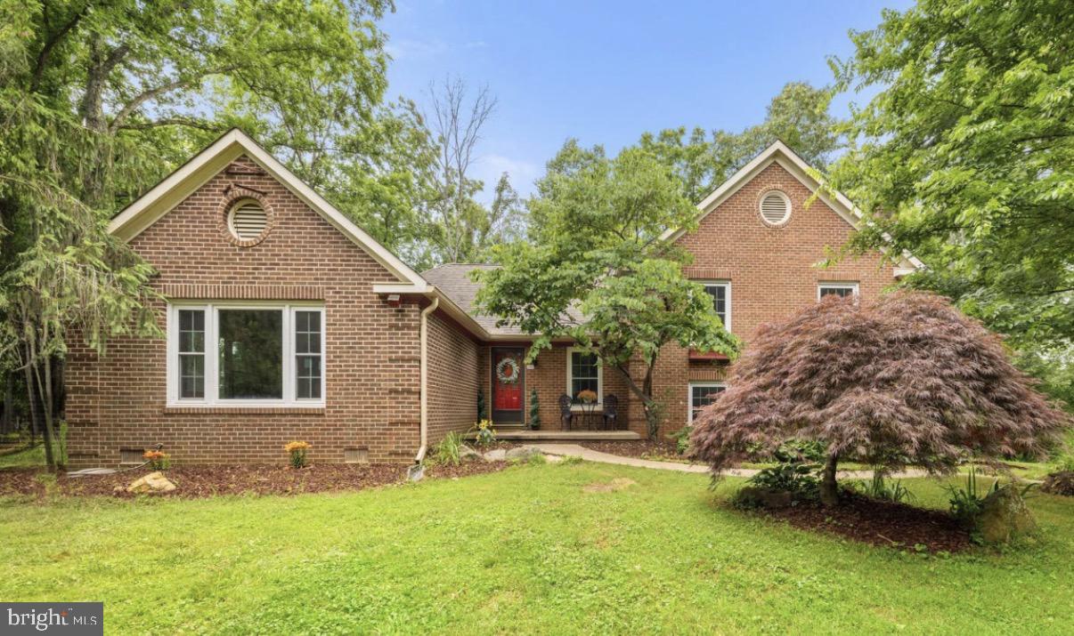 8487 Botha Road, Warrenton