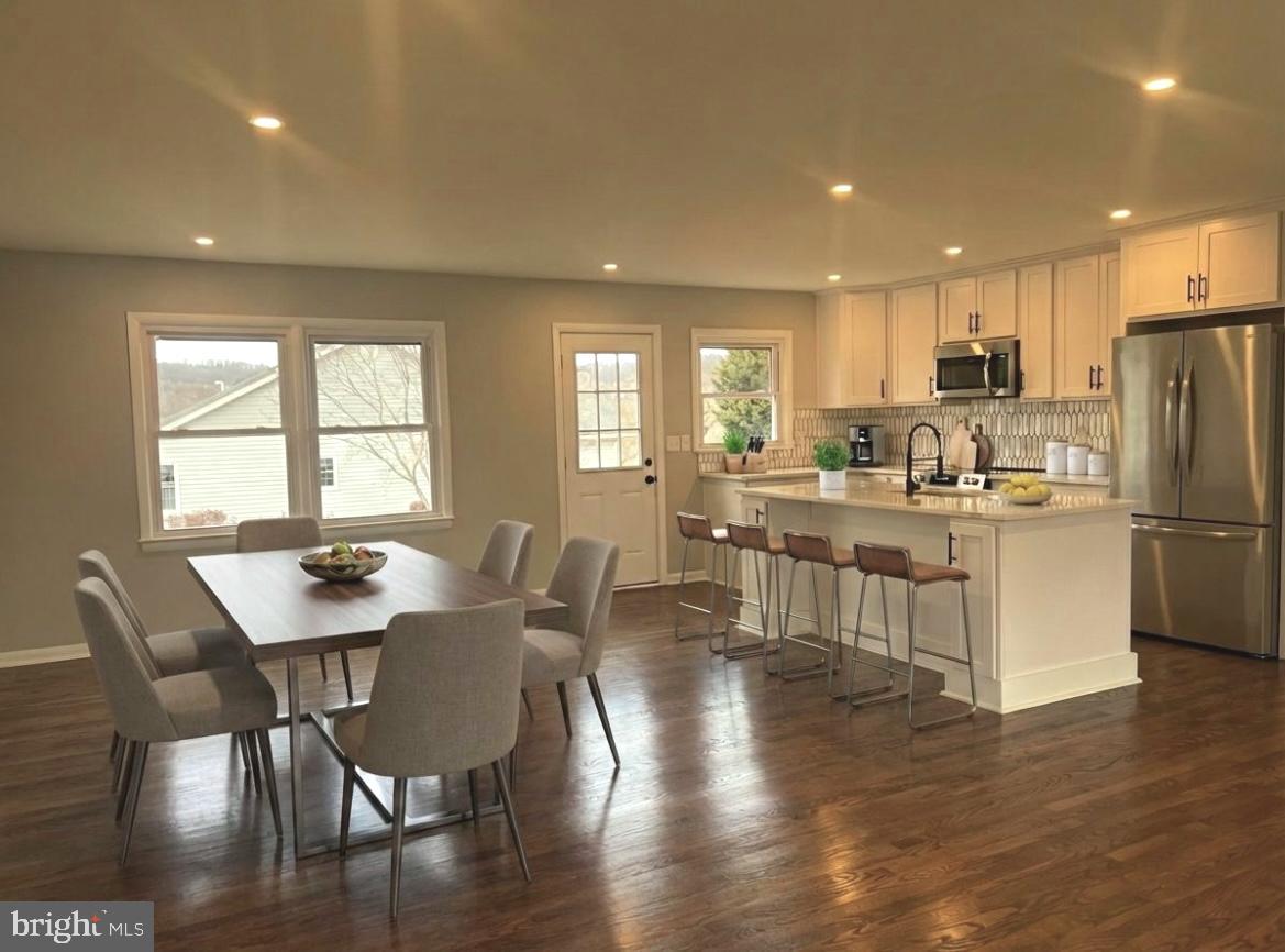 624 Foxcroft Road, Warrenton