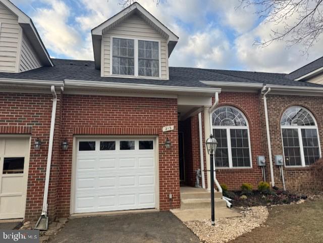 213 N View Circle, Warrenton