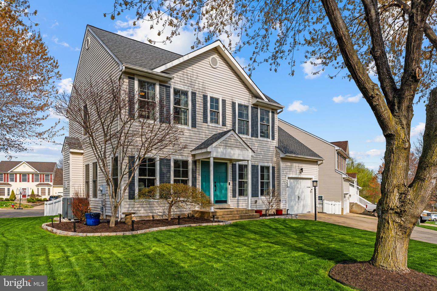 233 Breezewood Drive, Warrenton