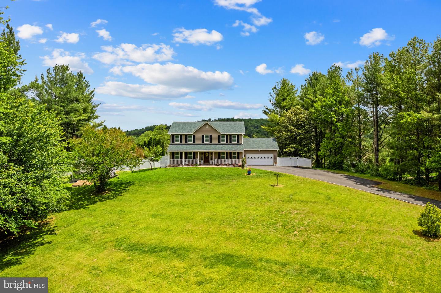 5732 Pond View Lane