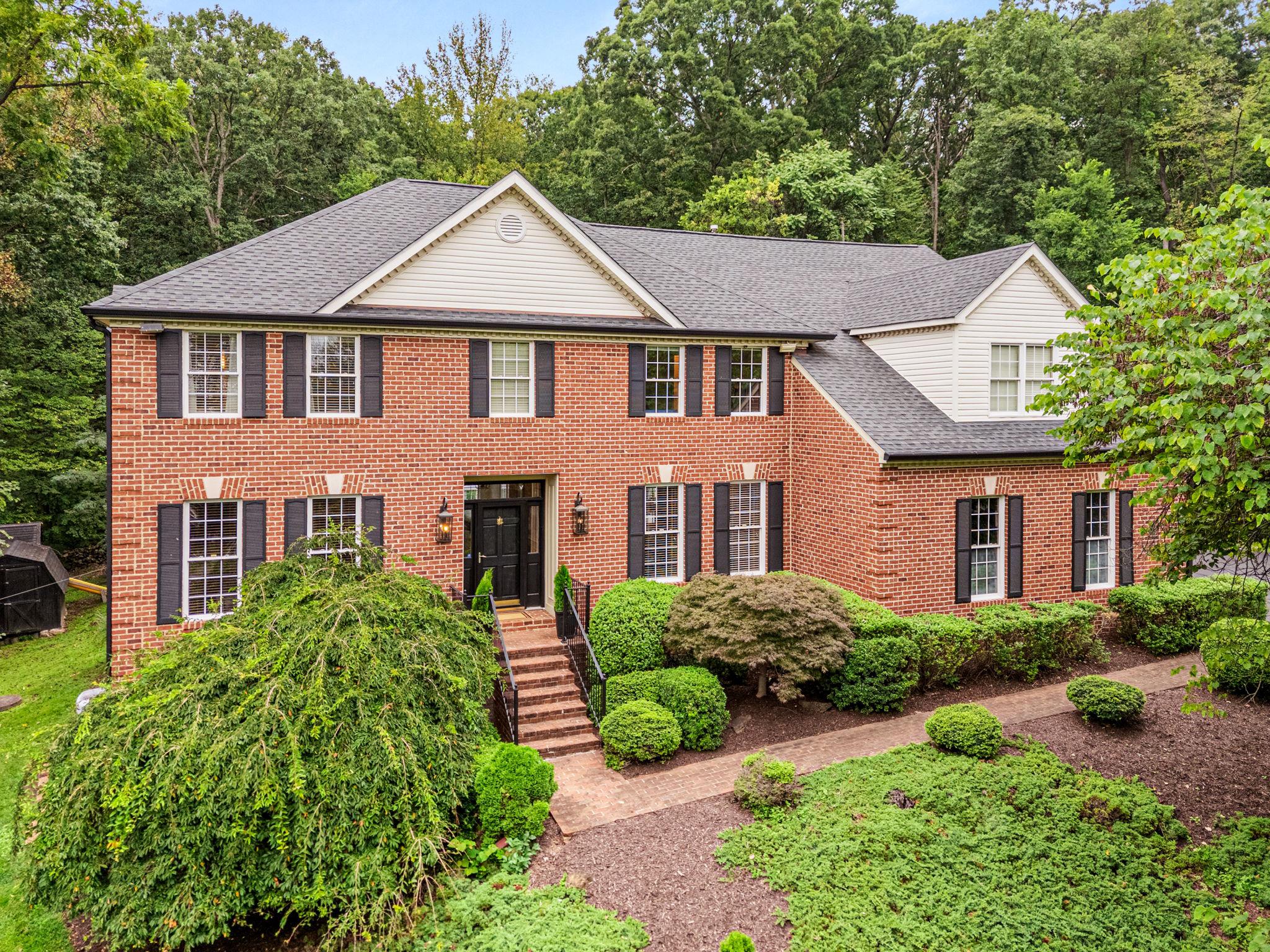 7534 Cannoneer Court E, Warrenton