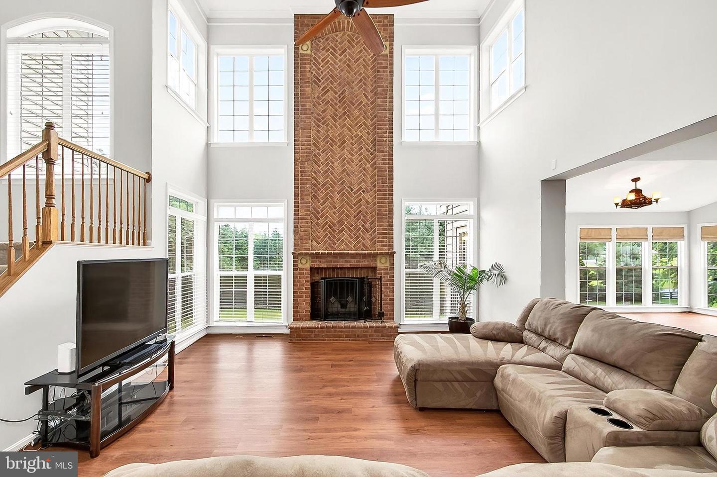 5548 Eiseley Court