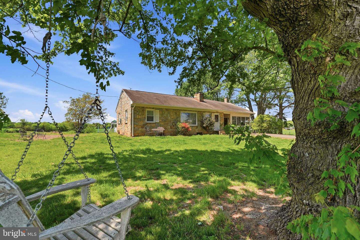 11844 Cemetery Road, Remington
