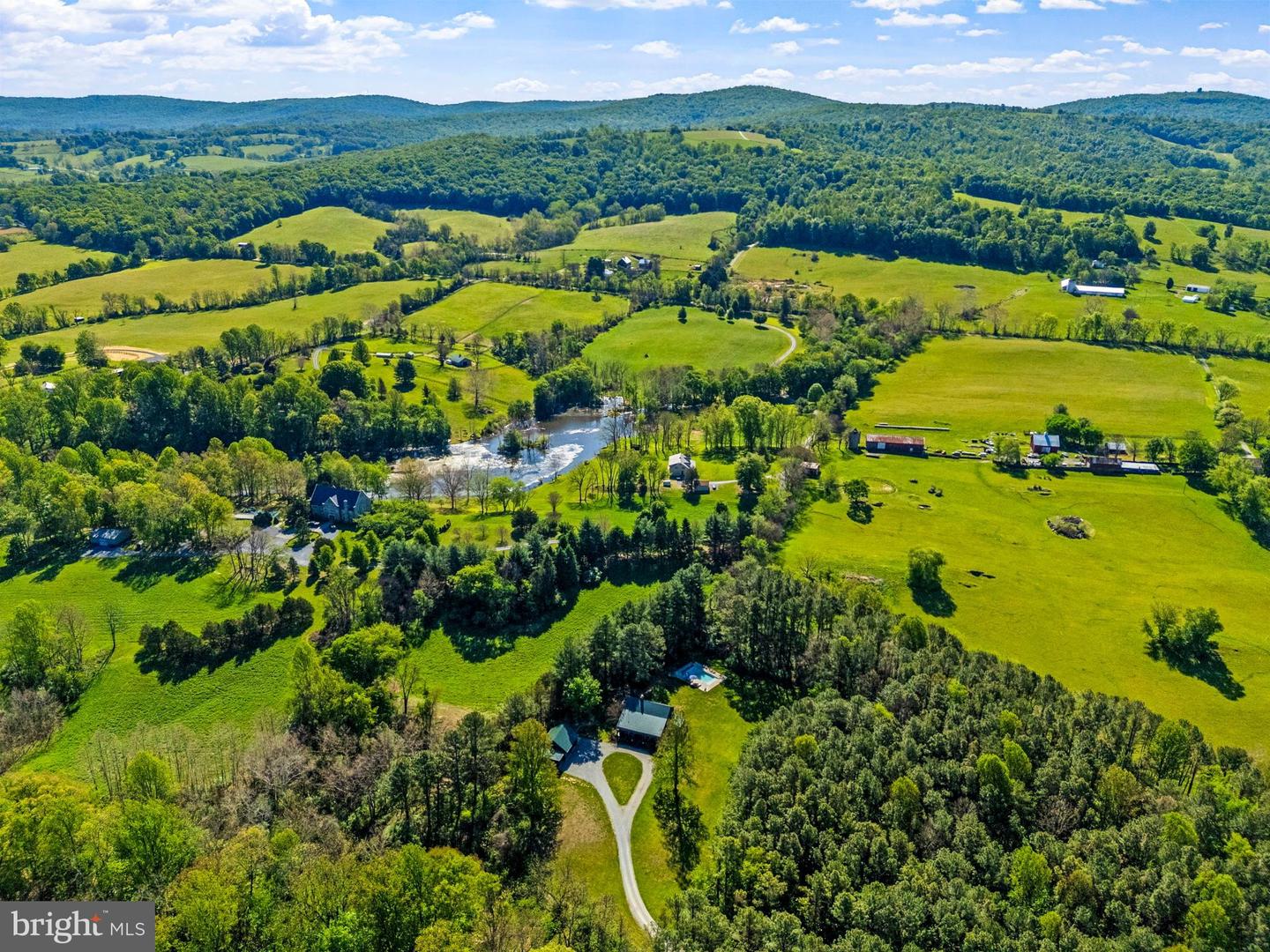 3079 Halfway Road, The Plains