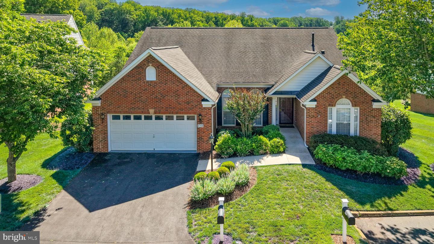 6708 Stream View Lane