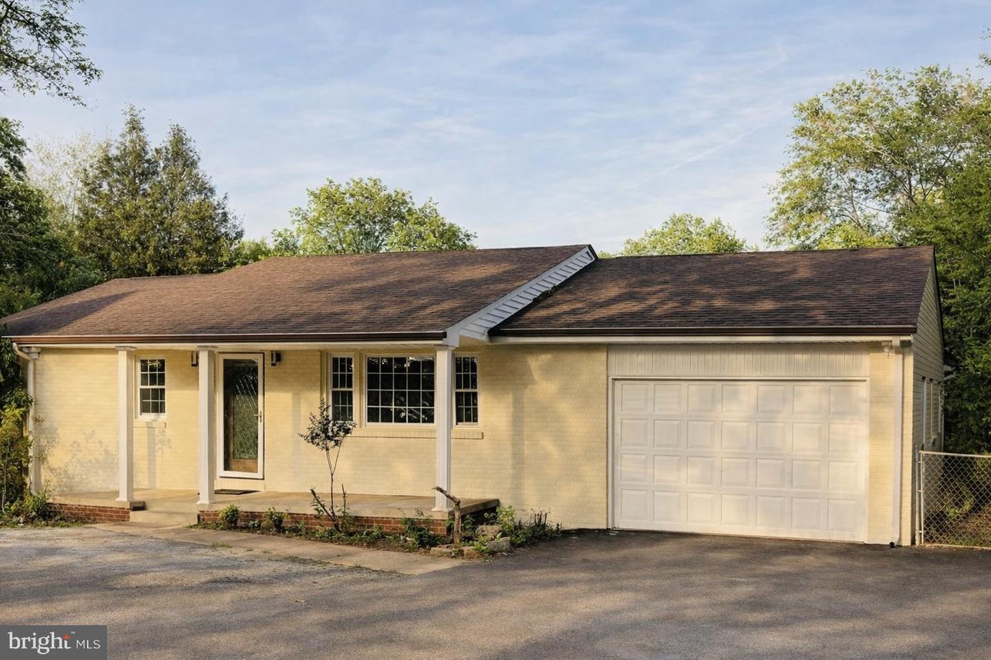 10741 James Madison Highway