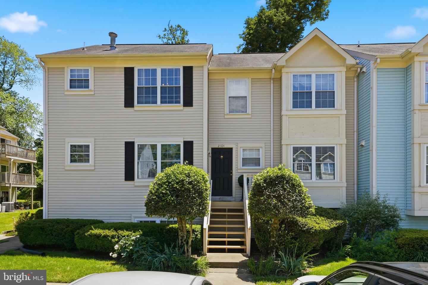 210 Fernwood Place