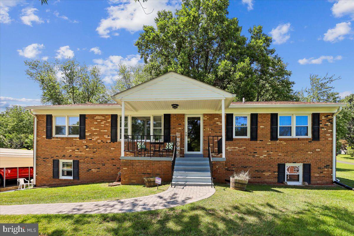 4586 Hillside Court, Warrenton