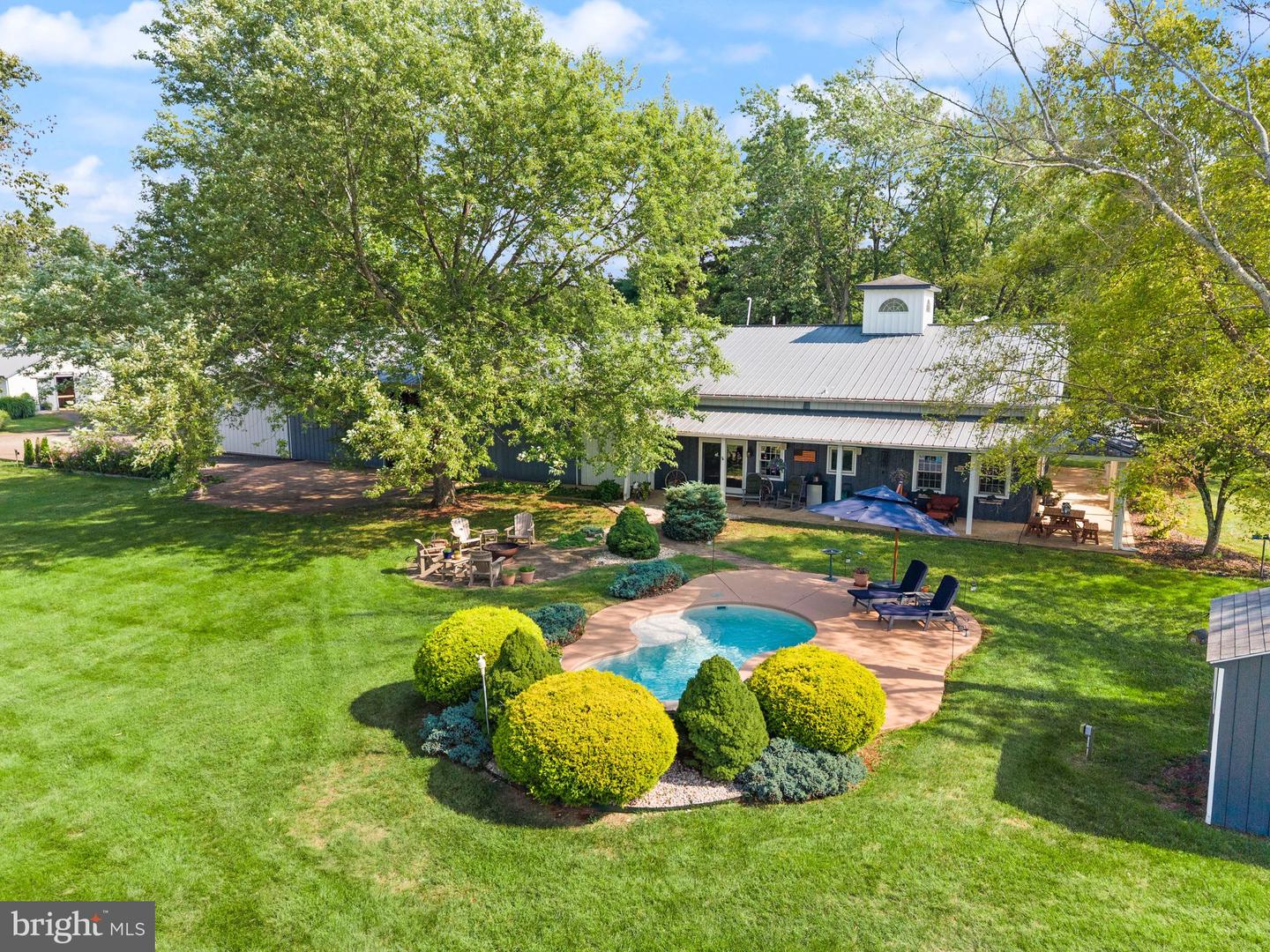 9551 Green Road
