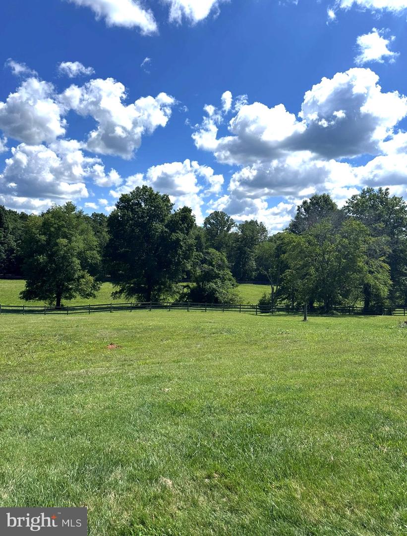 9411 Green Meadows Road