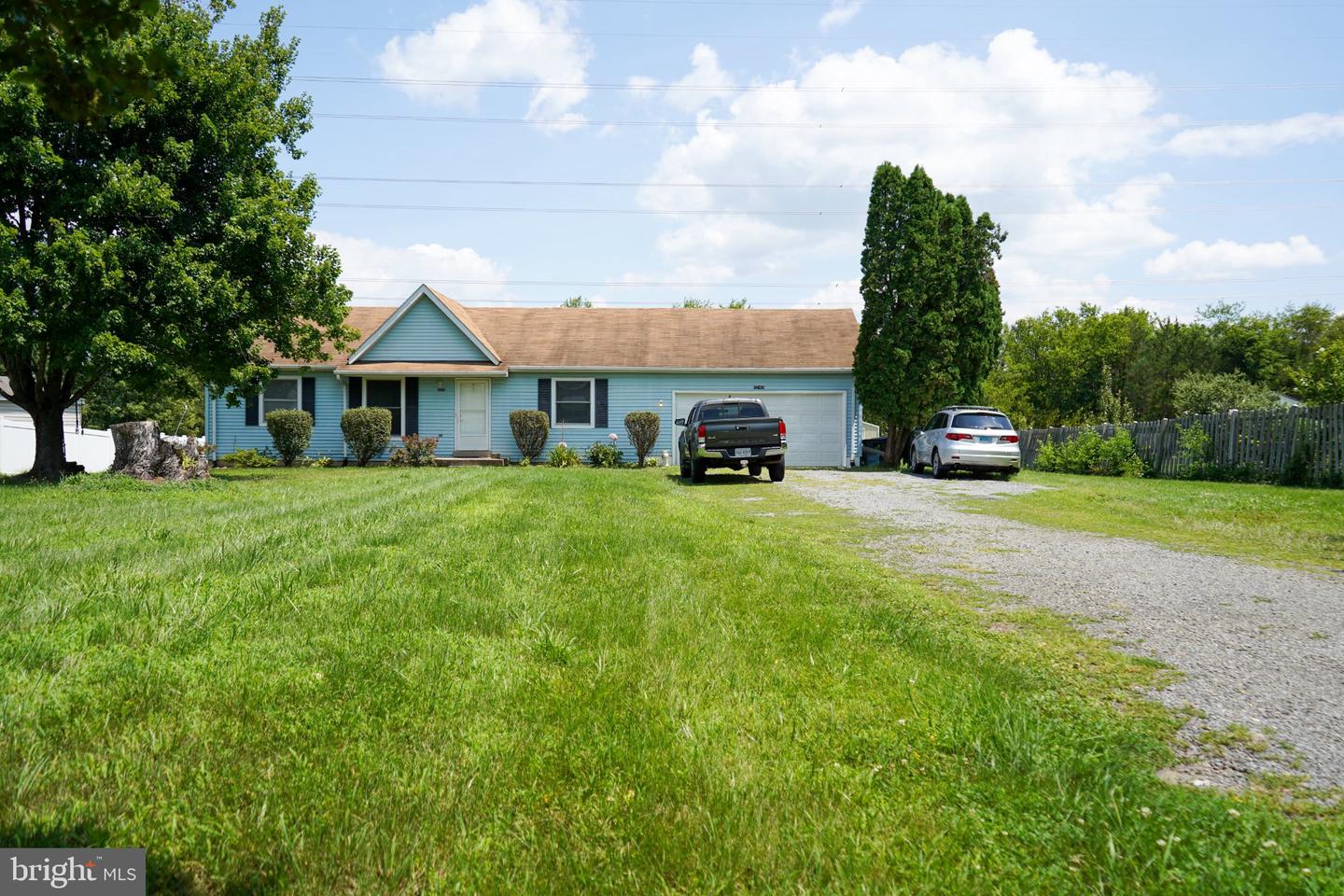 11249 Edgewood Drive