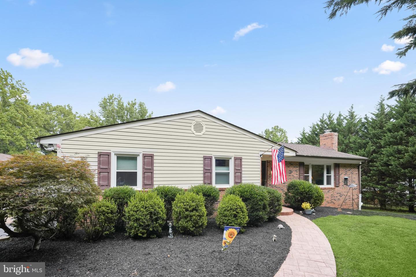 7079 Riley Road