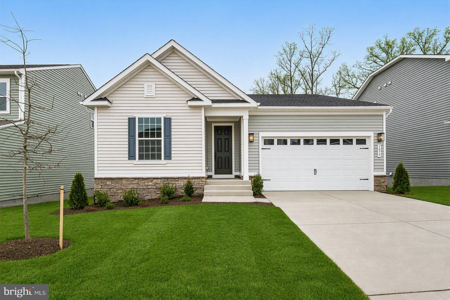 1079 Winter Place