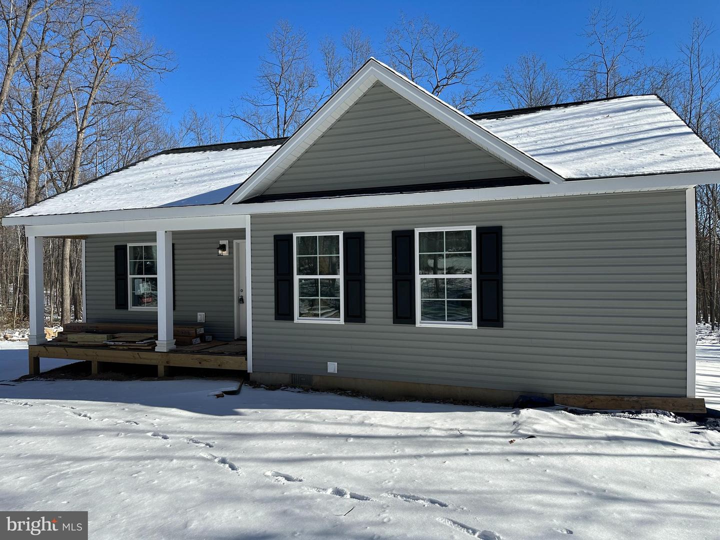 414 Raccoon Drive, Winchester