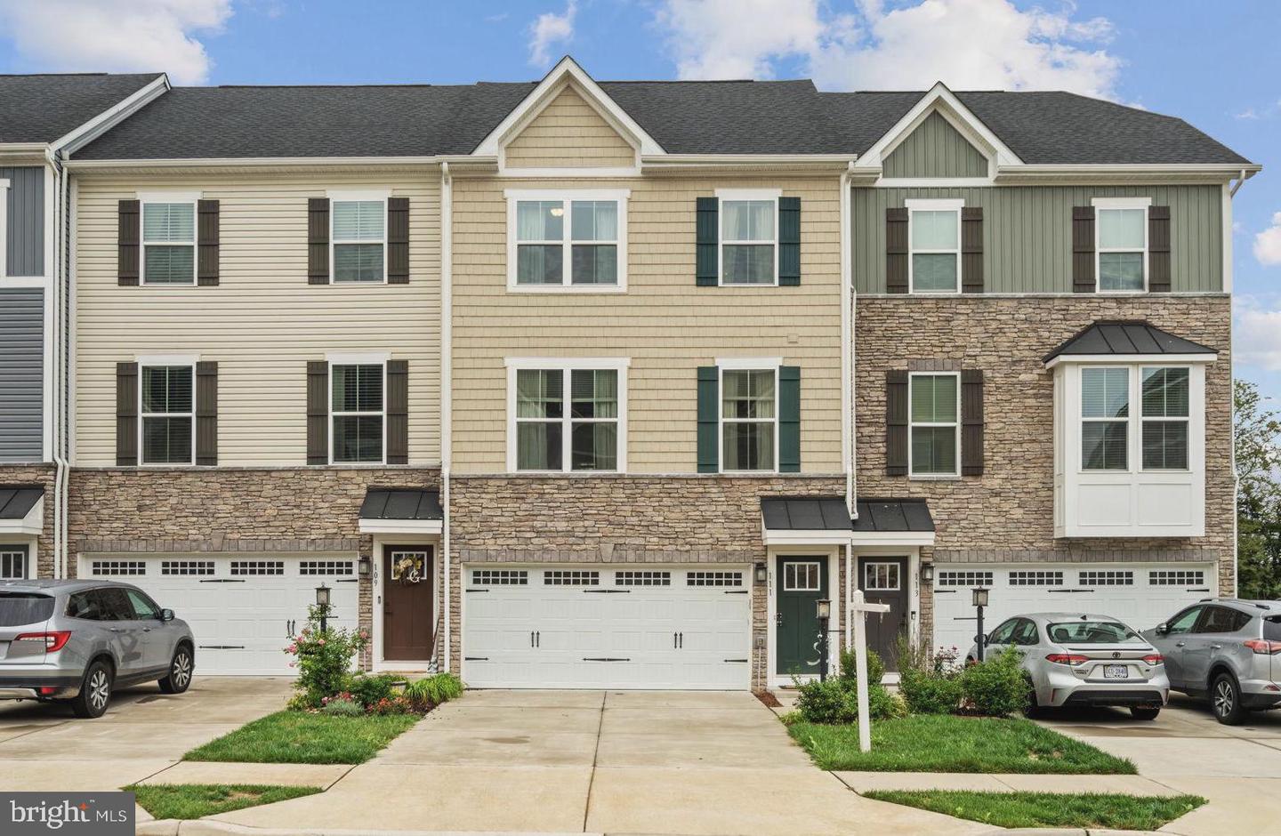 111 Burkwood Terrace, Lake Frederick