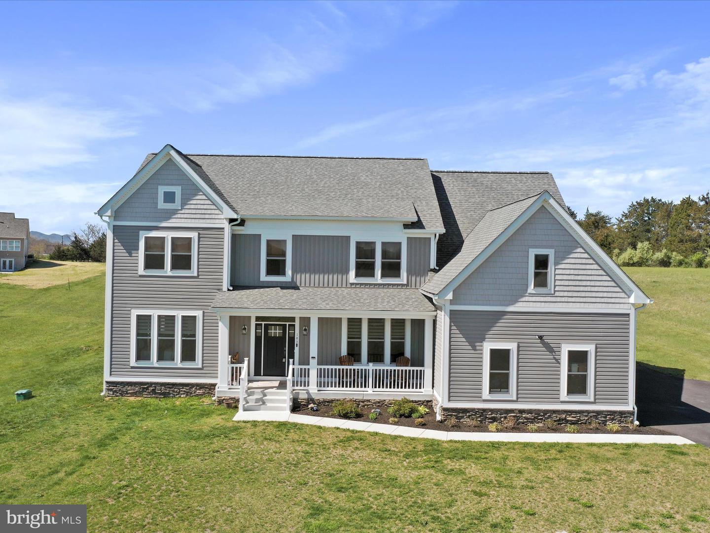 183 Garrison Court, Middletown