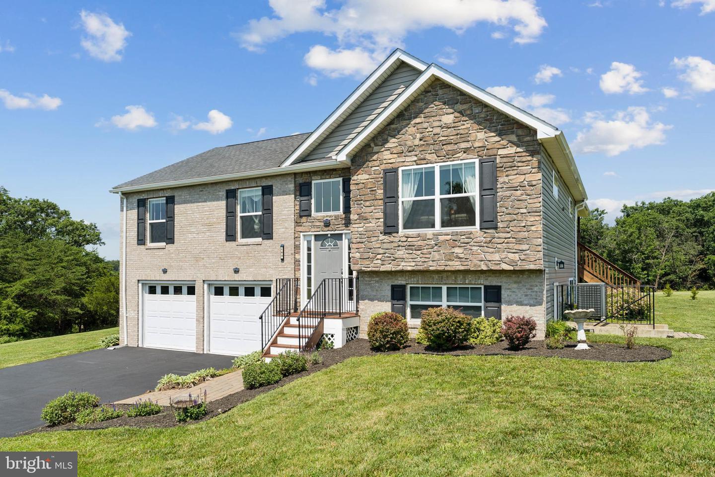 103 Santa Maria Drive, Clear Brook