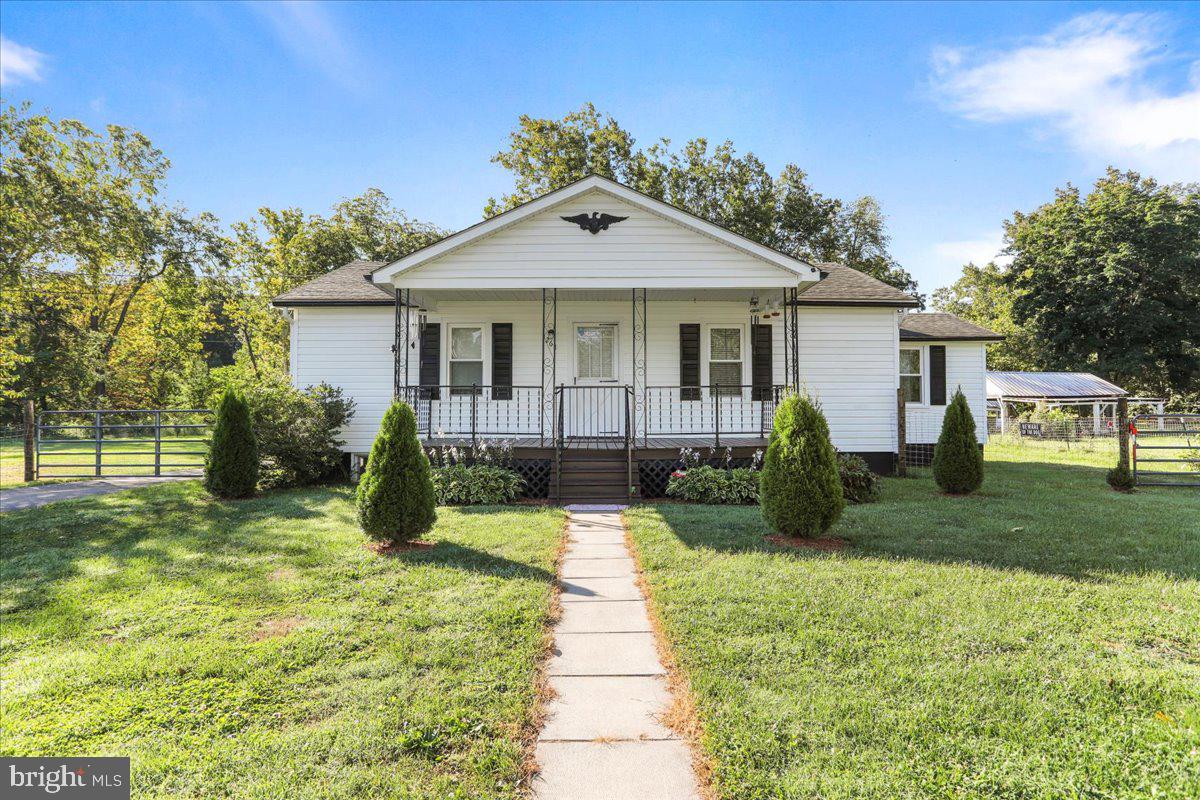 261 Middle Lane, Gore