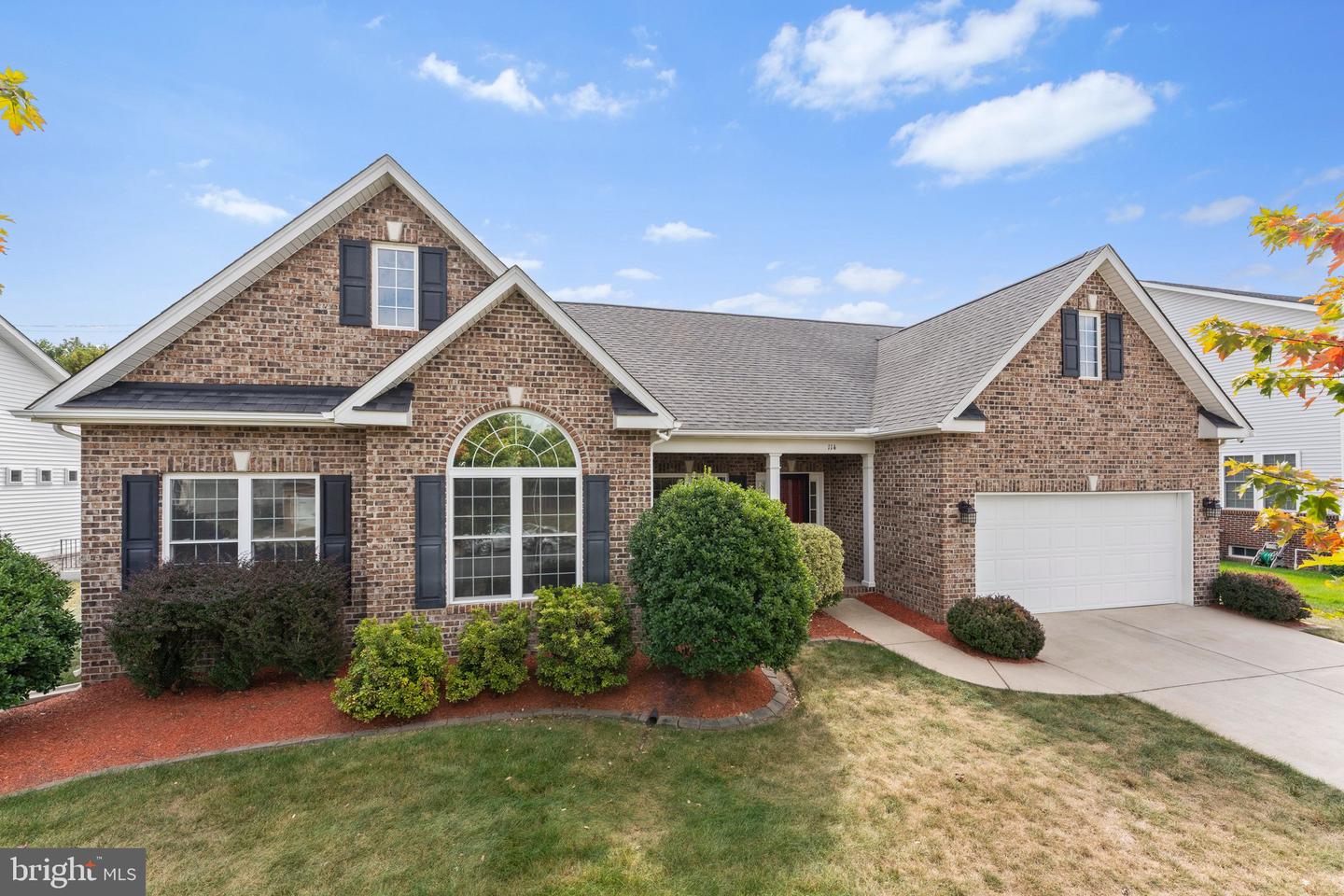 114 Harold Court, Winchester