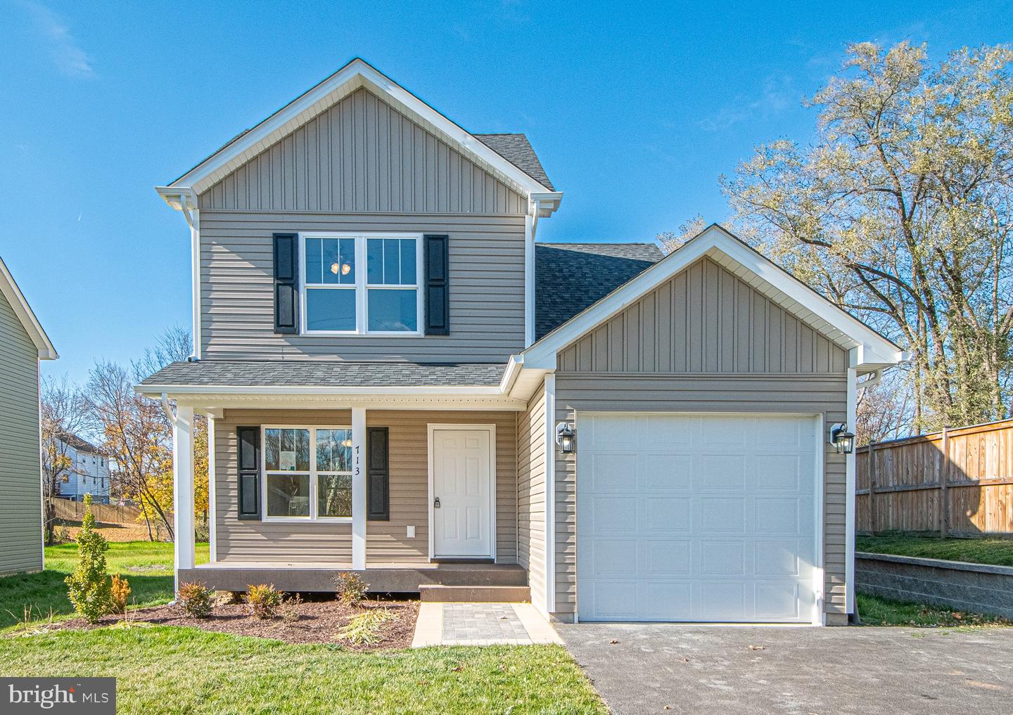 713 Ross St, Winchester