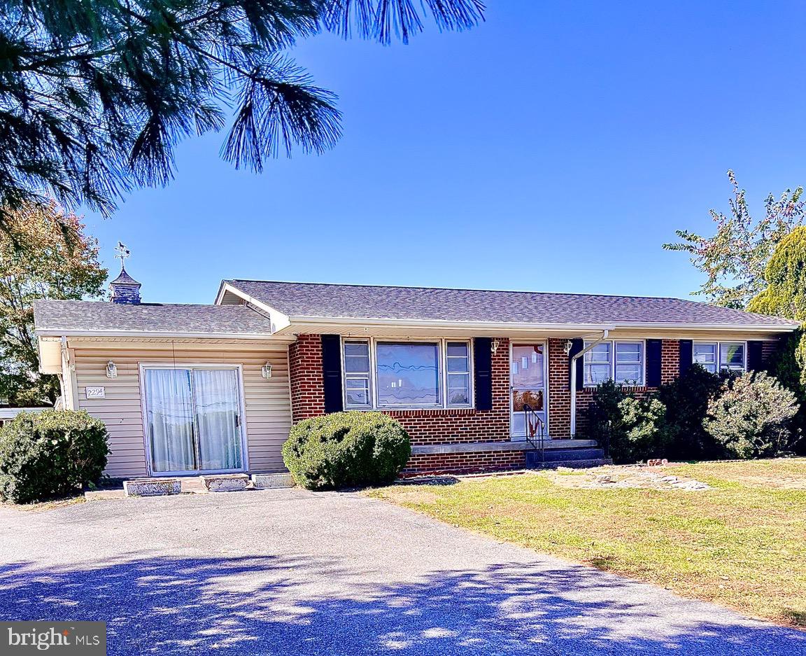 2294 Front Royal, Winchester