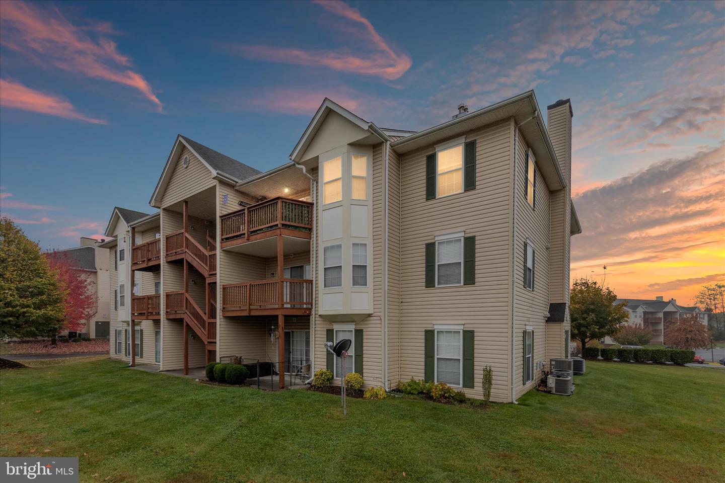 157 Brookland Terrace #11, Winchester