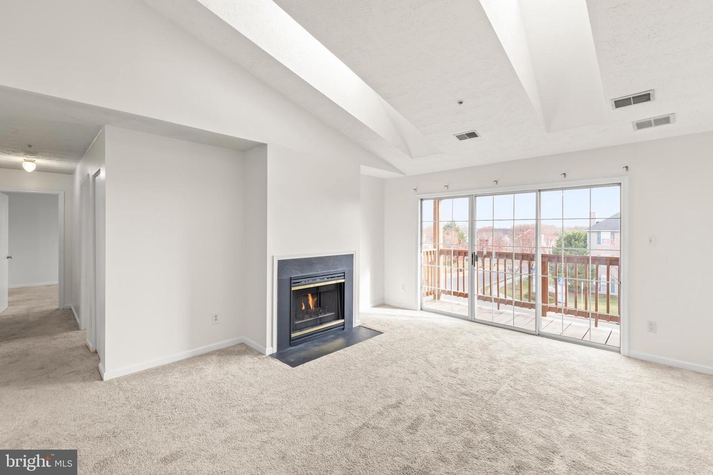 115 Brookland Terrace #12, Winchester