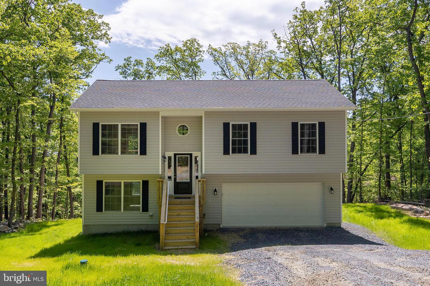 628 Cardinal Drive, Winchester