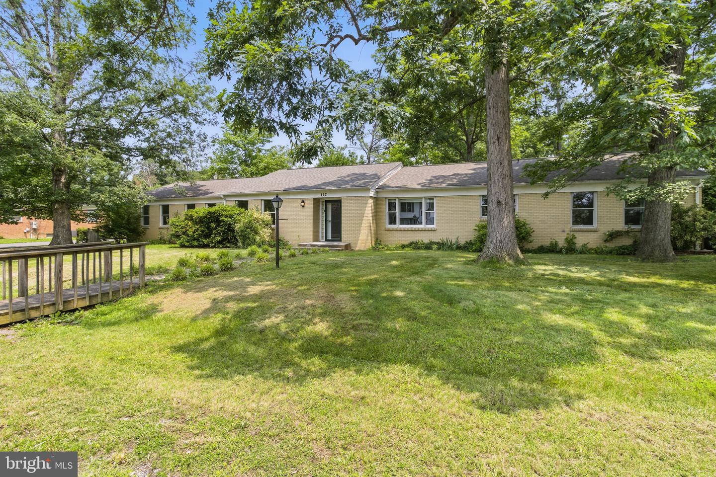 112 Westwood Circle, Winchester
