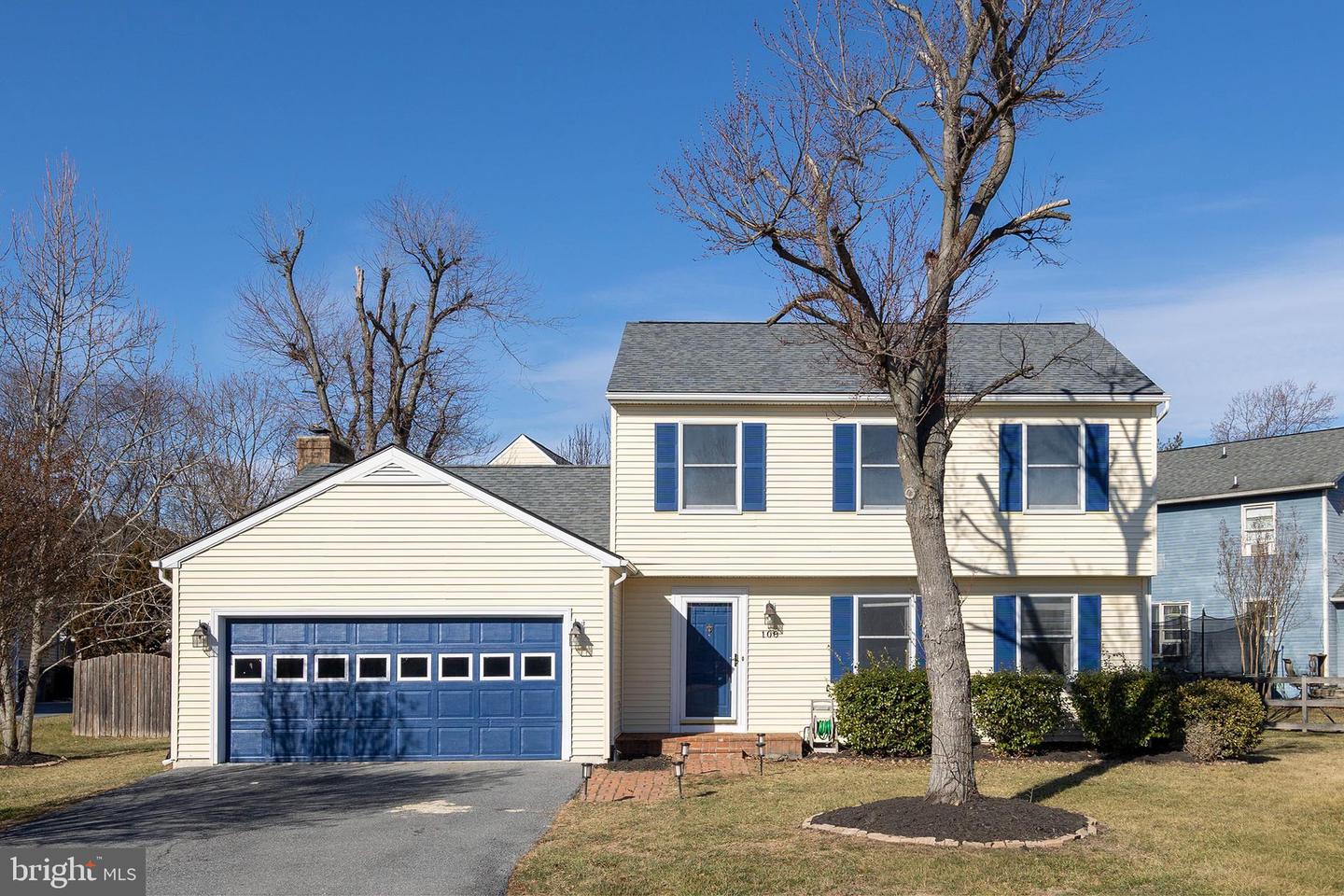 108 Columbia Circle, Stephens City