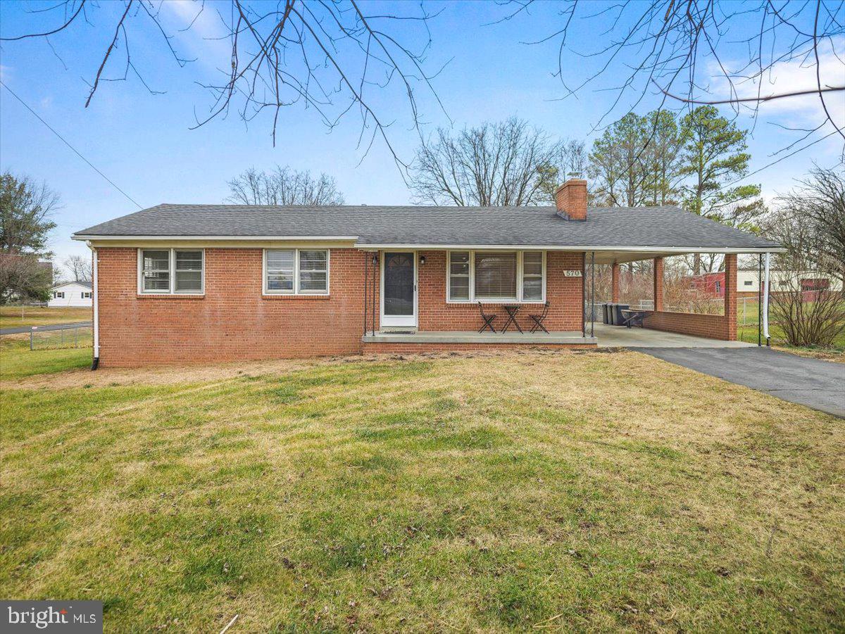 570 Welltown Road, Winchester