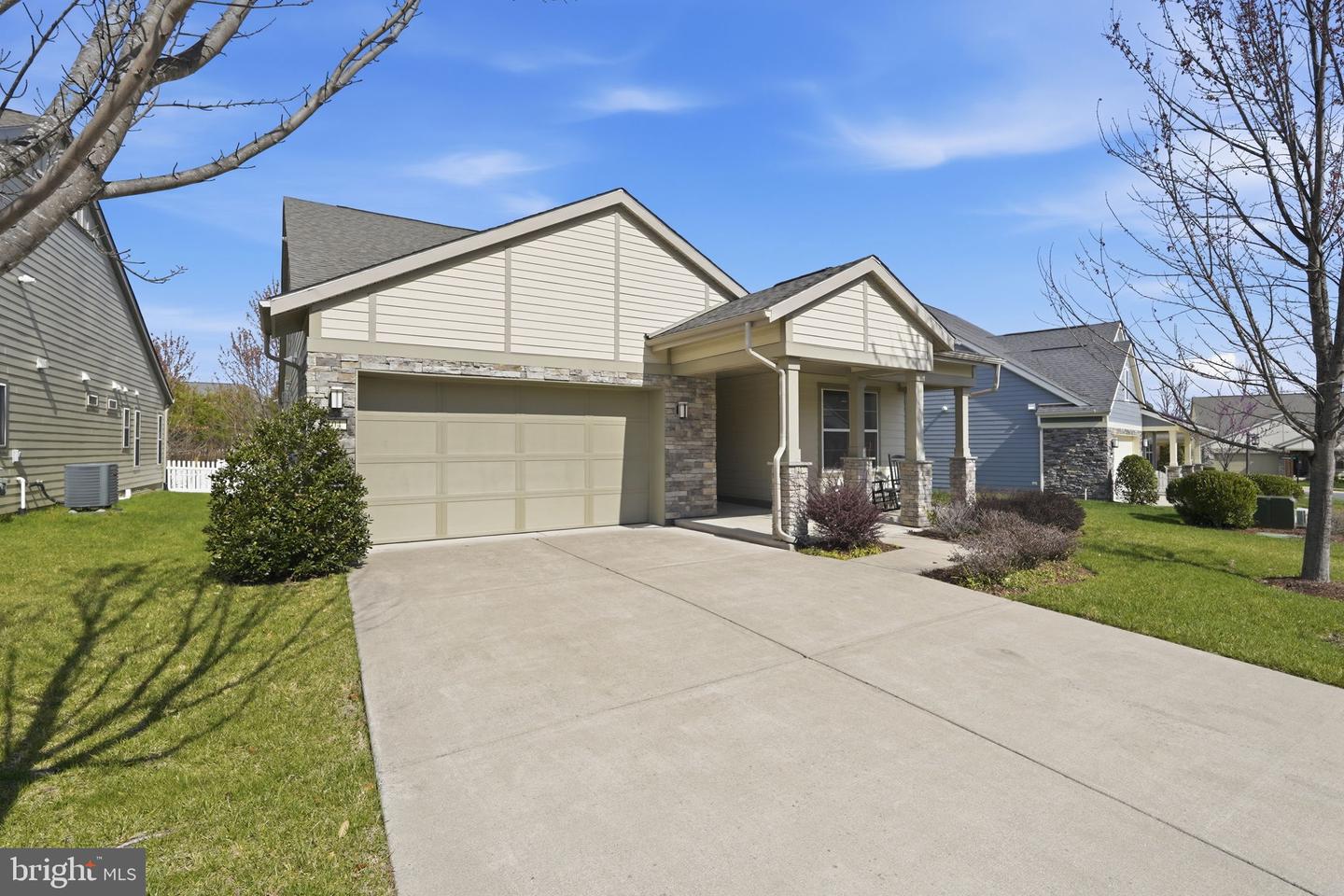 104 Grosbeak Court, Lake Frederick
