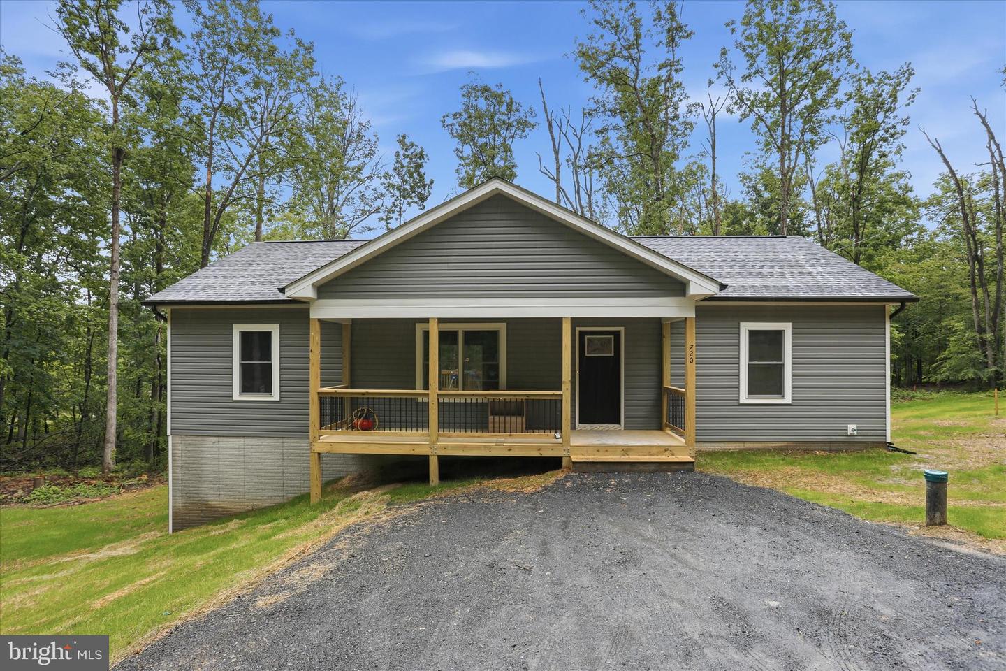 720 Panther Drive, Winchester