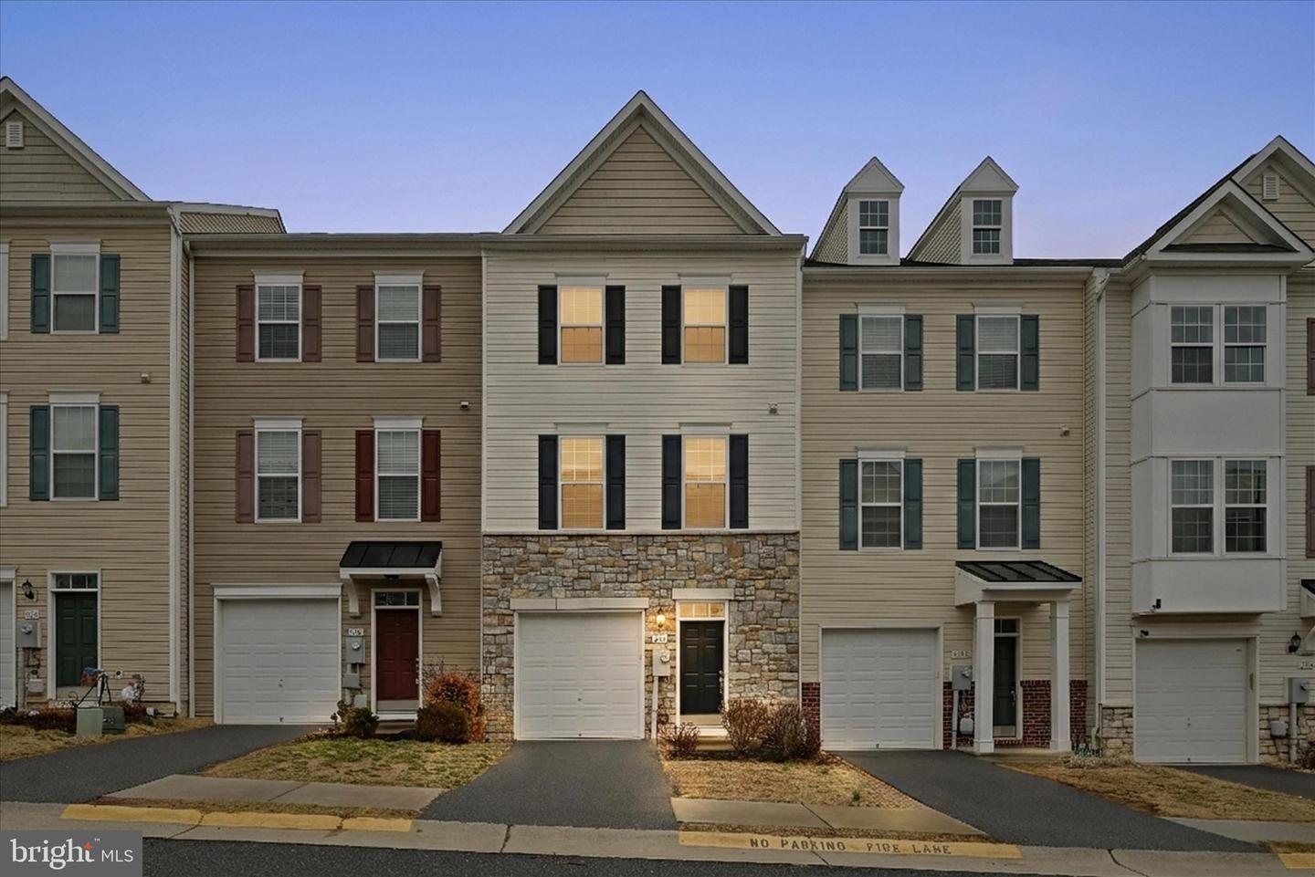 244 Schramm Loop, Stephens City