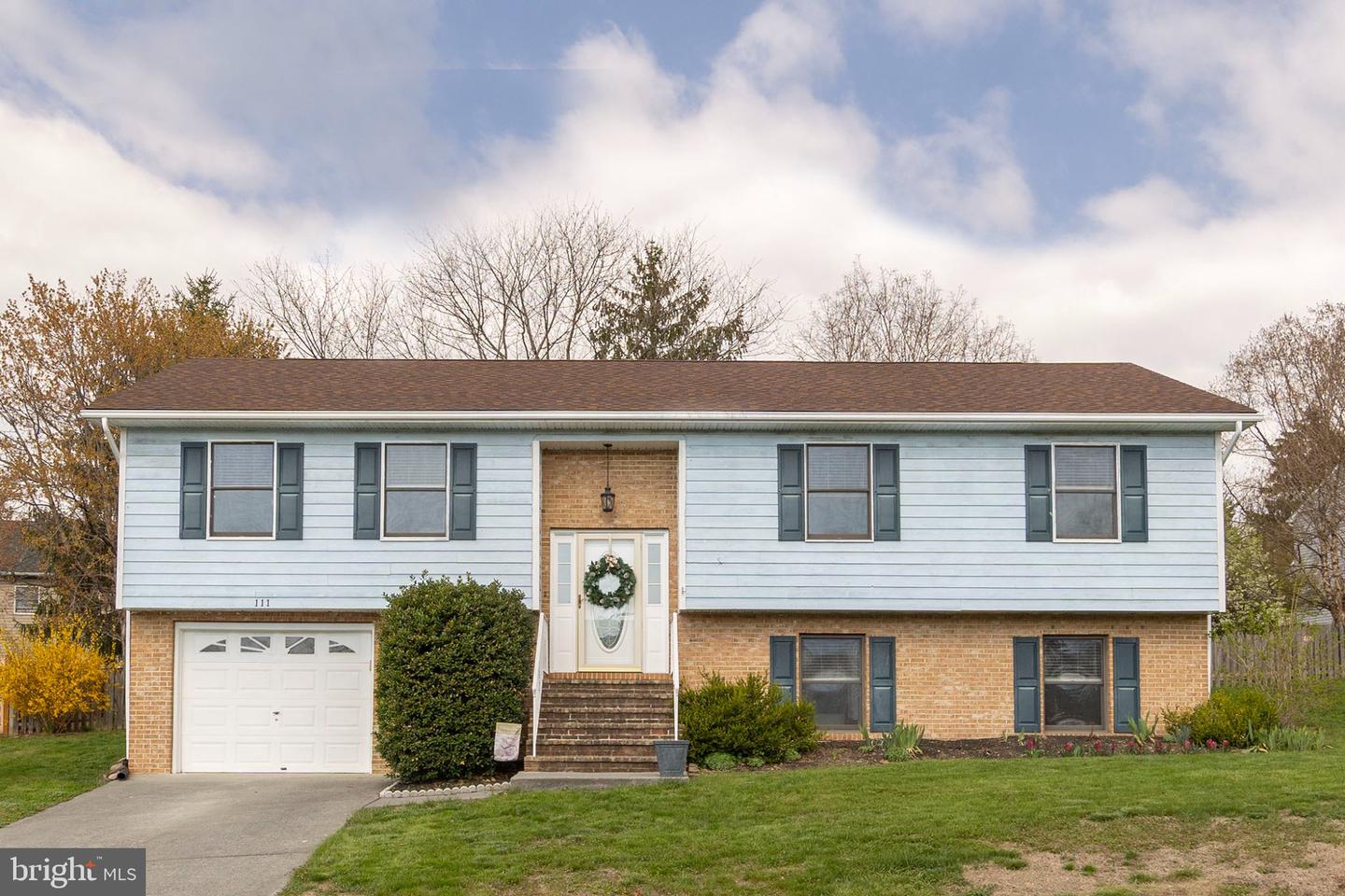 111 Asbury Road, Winchester