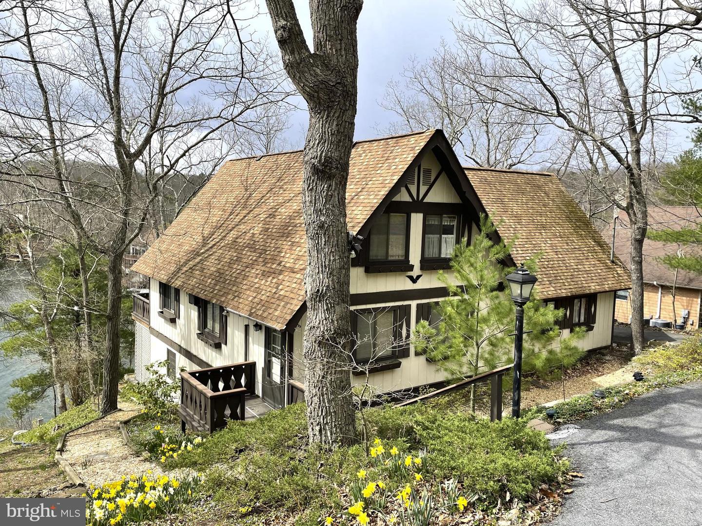 233 Sunset Circle, Cross Junction