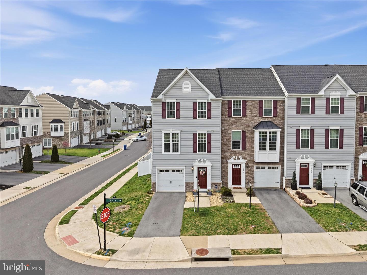 101 Trout Lily Drive, Lake Frederick